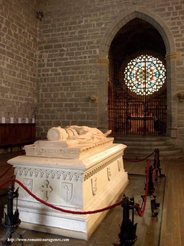 MAUSOLEO DE SANCHO VII EL FUERTE EN LA SALA CAPITULAR